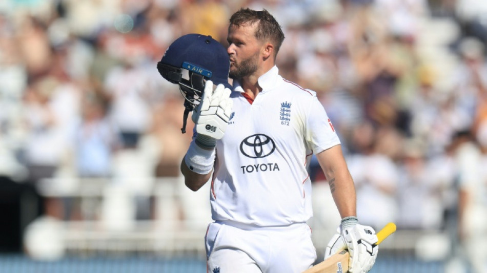 Hundred hero Duckett punishes New Zealand after Stokes sparks England revival