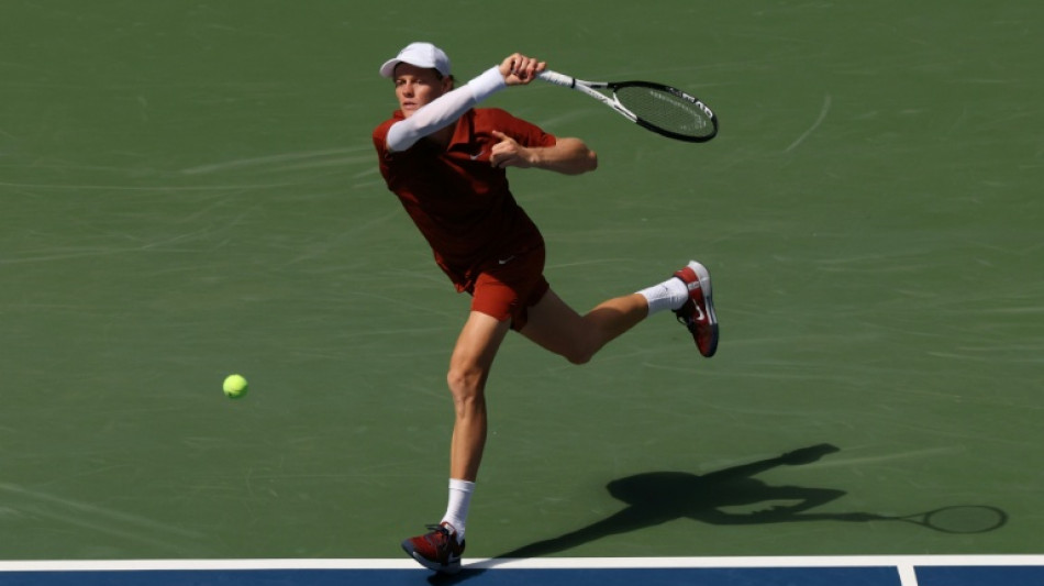 Sinner repels Shapovalov to reach US Open last 16