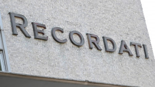 Cvc e Gbl alzano l'offerta su Recordati a 53 euro per azione