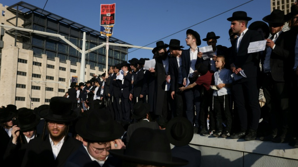 Strenggl&auml;ubige Juden protestieren in Jerusalem gegen Wehrpflicht