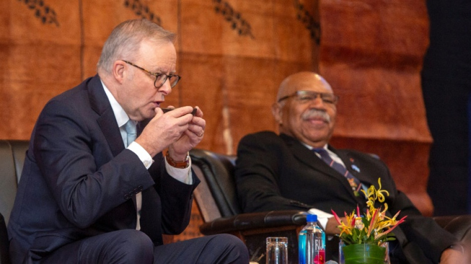 Australia signs defence alliance with Pacific nation Fiji 