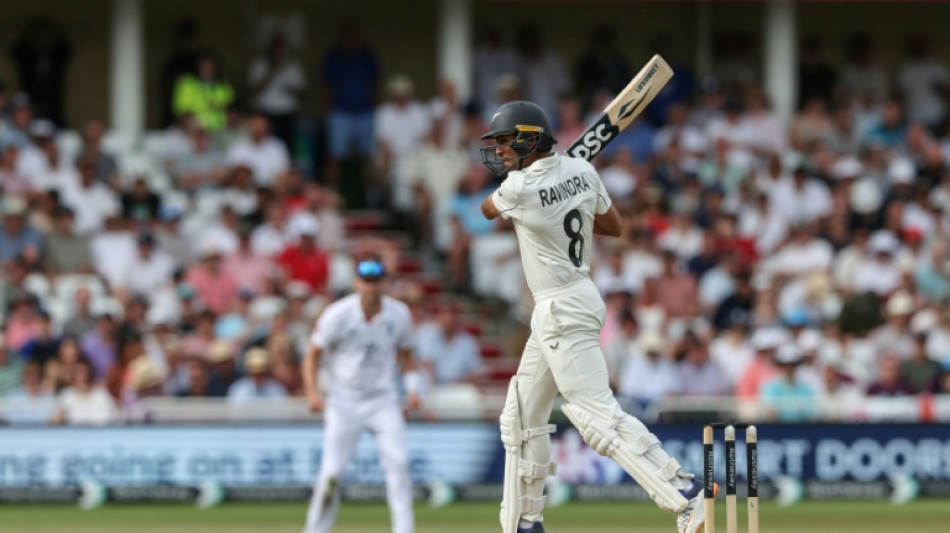Ravindra leads New Zealand rally in England finale after Archer's double strike 