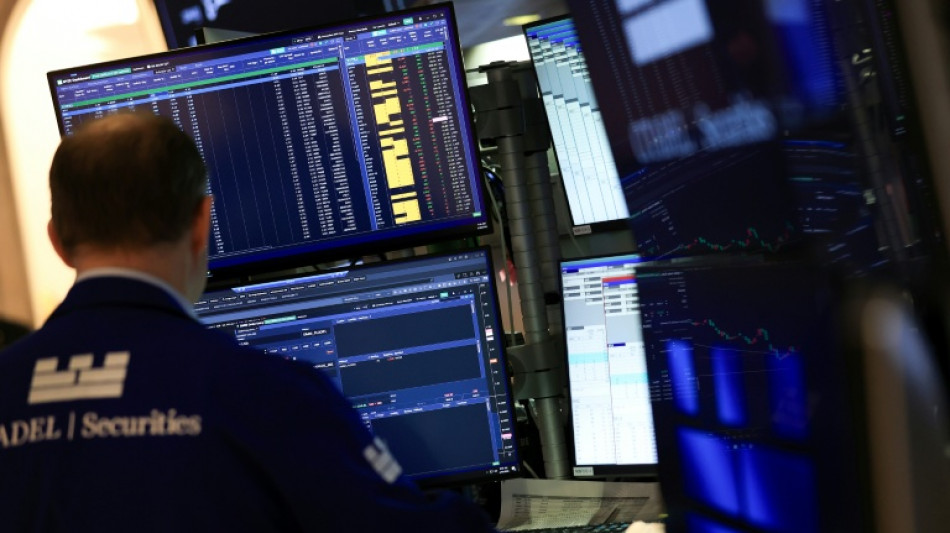 Wall Street en recul, jauge la situation au Moyen-Orient