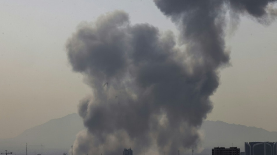 Israel und USA greifen den Iran gemeinsam an - Explosionen in Teheran und weiteren St&auml;dten