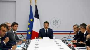 Nouvelle-Cal&eacute;donie: visioconf&eacute;rence avec Macron annul&eacute;e, les &eacute;lus ne veulent "pas dialoguer"