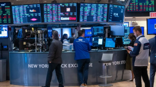 Wall Street en baisse, prises de b&eacute;n&eacute;fices dans le secteur technologique
