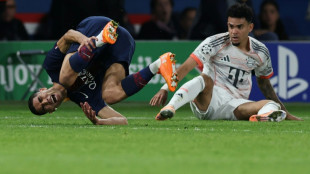 Ligue des champions: le PSG tombe face au Bayern, toujours invaincu, et perd Demb&eacute;l&eacute; et Hakimi