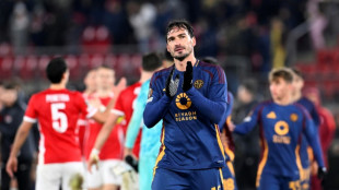 Zagueiro alemão Mats Hummels anuncia aposentadoria ao fim da temporada