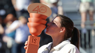 Navarro downs Mboko to win Strasbourg clay title