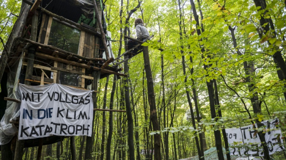 Ermittlungen gegen 15 Umweltaktivisten nach R&auml;umung von Fechenheimer Wald