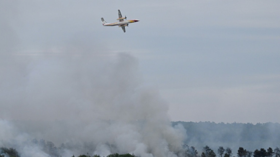 Canicule: les feux de for&ecirc;t gagnent de nouveaux territoires 