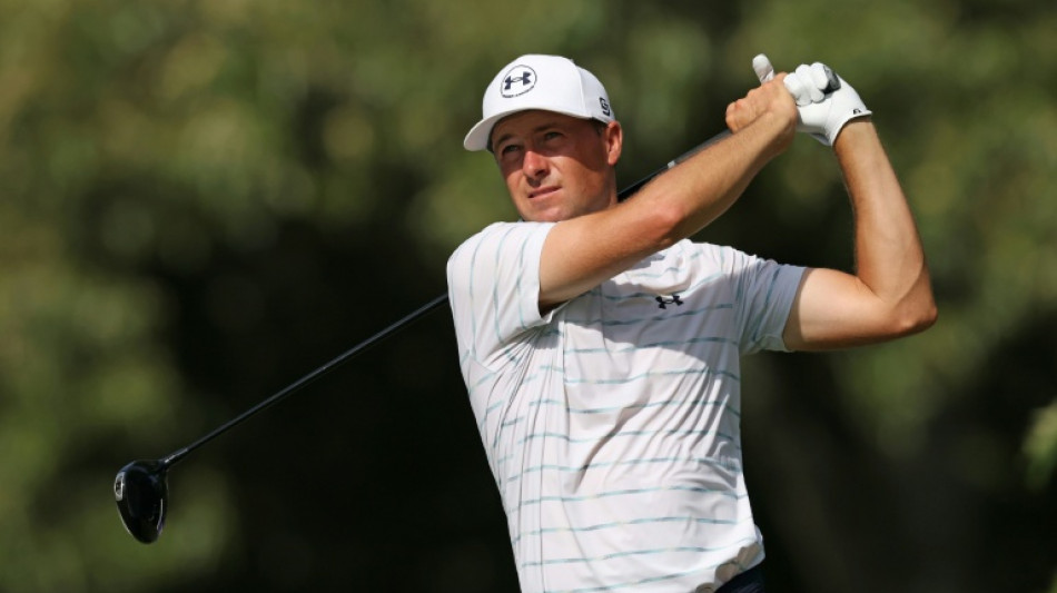 Spieth among five sharing Memphis lead as PGA playoffs open