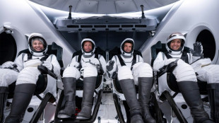 SpaceX s'appr&ecirc;te &agrave; tenter la premi&egrave;re sortie spatiale priv&eacute;e de l'histoire