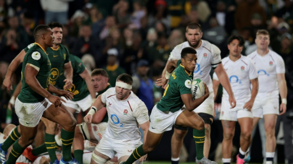 South Africa beat 13-man England in Nations Championship