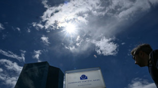 New Mideast fighting keeps eurozone rate-setters on edge