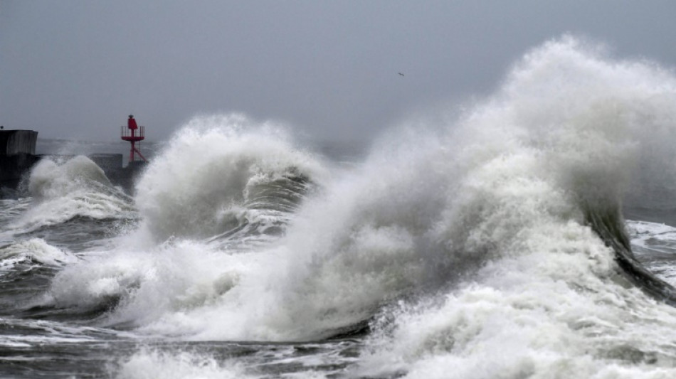 Temp&ecirc;te Ciaran: Finist&egrave;re, C&ocirc;tes-d'Armor et Manche en vigilance rouge jeudi 