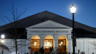 Bill Clinton declara ante congresistas sobre sus lazos con Epstein