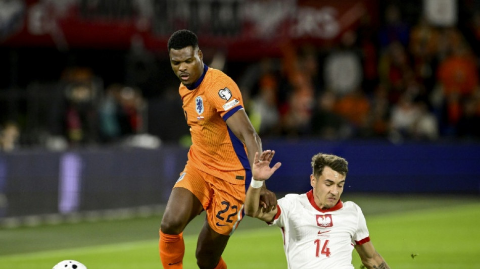 Cash on hand to clinch point for Poland against Netherlands
