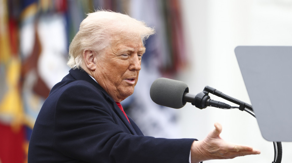 Trump, nostri dazi sono metà degli altri, alla Cina il 34%