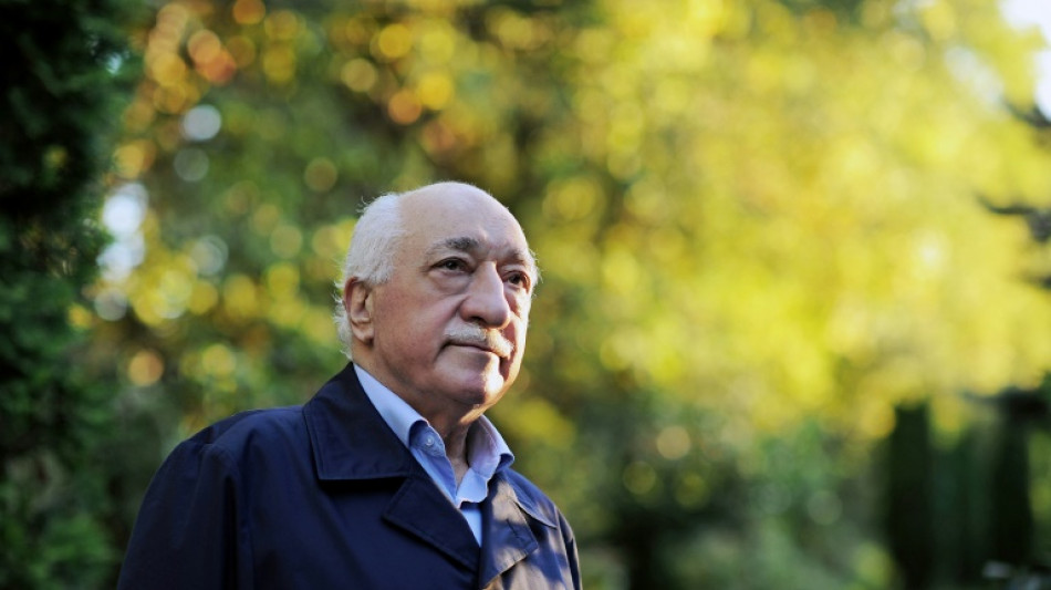 T&uuml;rkisches Fernsehen: Im Exil lebender t&uuml;rkischer Prediger Fethullah G&uuml;len gestorben
