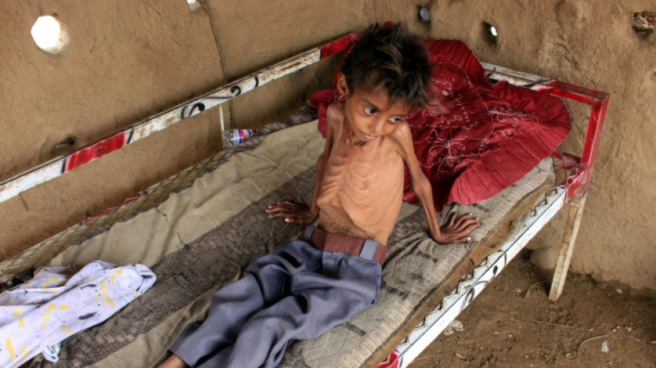 Schulze k&uuml;ndigt weitere deutsche Unterst&uuml;tzung im Kampf gegen Hunger an