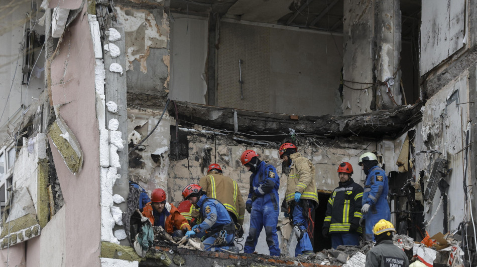 Oltre un milione di case senza elettricit&agrave; a Kiev e nelle aree vicine