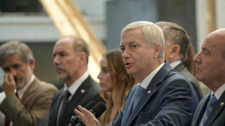 El plan de cable submarino chino pone fin abruptamente a la transici&oacute;n Boric-Kast en Chile