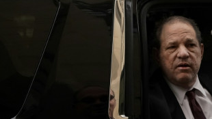 "Mehr als entt&auml;uscht": Entsetzen &uuml;ber Kippen von Vergewaltigungsurteil gegen Weinstein
