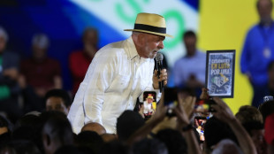 Lula oficializa candidatura &agrave; reelei&ccedil;&atilde;o 