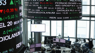 Borsa: Parigi trascina l'Europa, vola il lusso con Lmvh