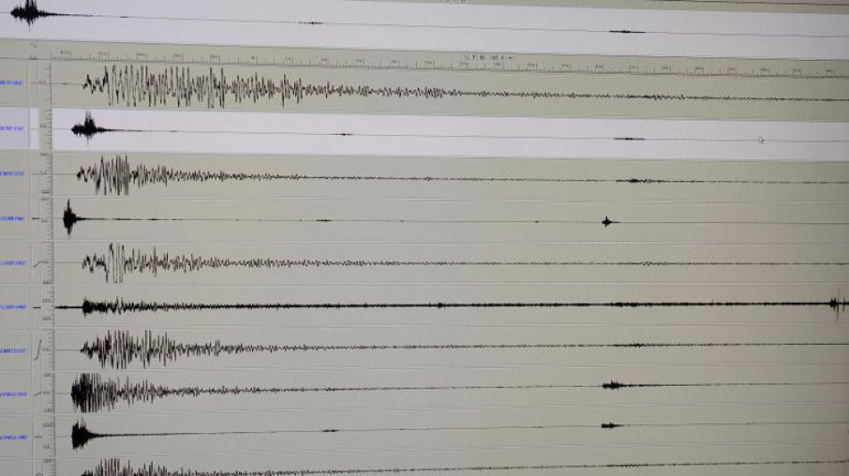 Setenta heridos en Ir&aacute;n tras un terremoto cerca de la frontera turca