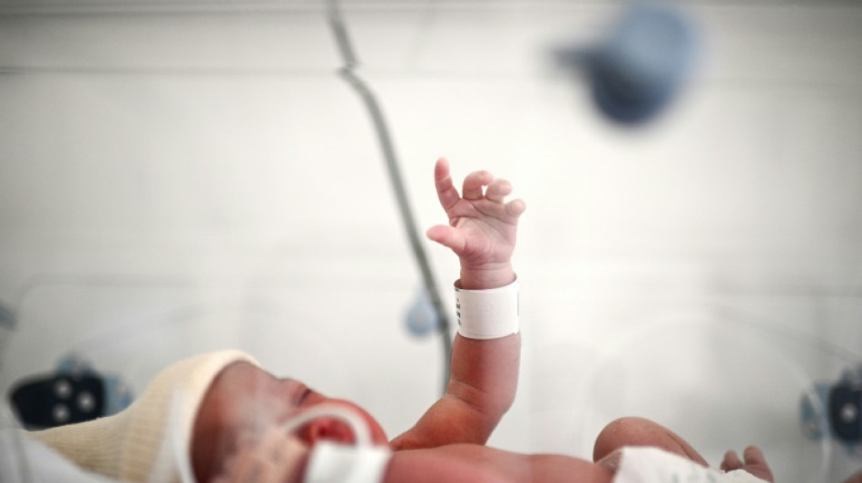 Un plan voulu "ambitieux" pour la sant&eacute; de l'enfant, face &agrave; de nombreuses crises 