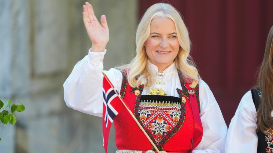 Norv&egrave;ge: la princesse Mette-Marit dit avoir &eacute;t&eacute; "manipul&eacute;e et tromp&eacute;e" par Epstein