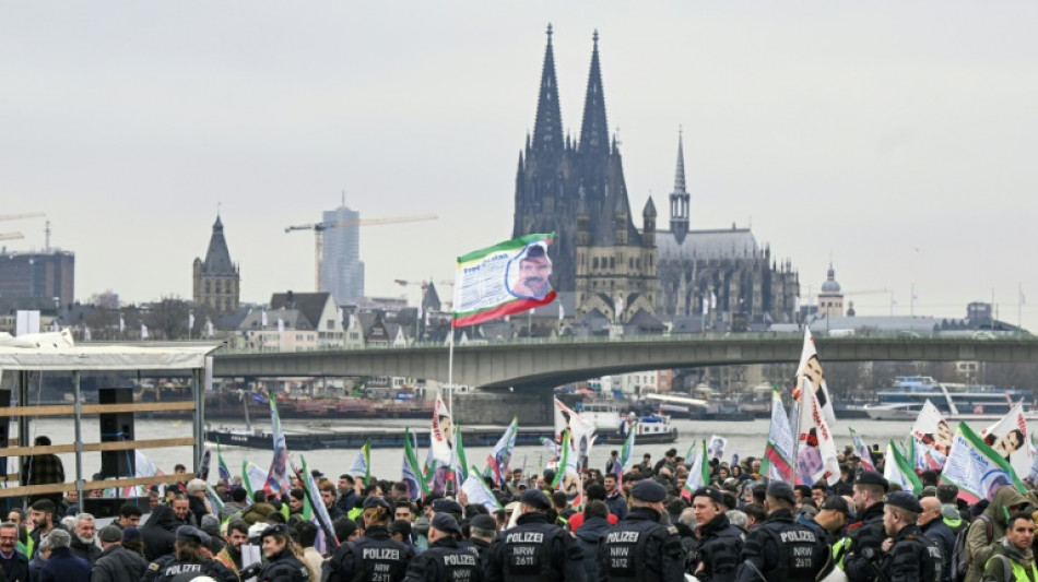 Mutma&szlig;licher fr&uuml;herer PKK-Funktion&auml;r an Frankfurter Flughafen festgenommen