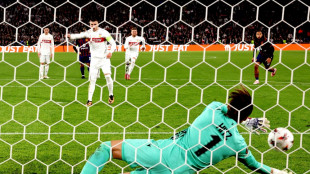 Strafsto&szlig; vergeben, VfB verliert in Basel