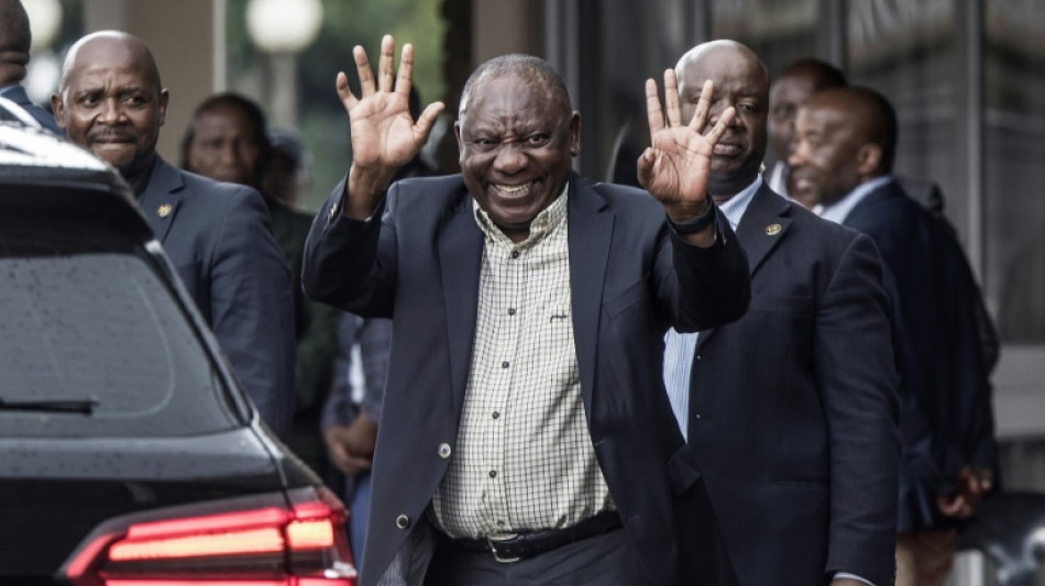 Regierungspartei ANC st&auml;rkt S&uuml;dafrikas Pr&auml;sident Ramaphosa den R&uuml;cken