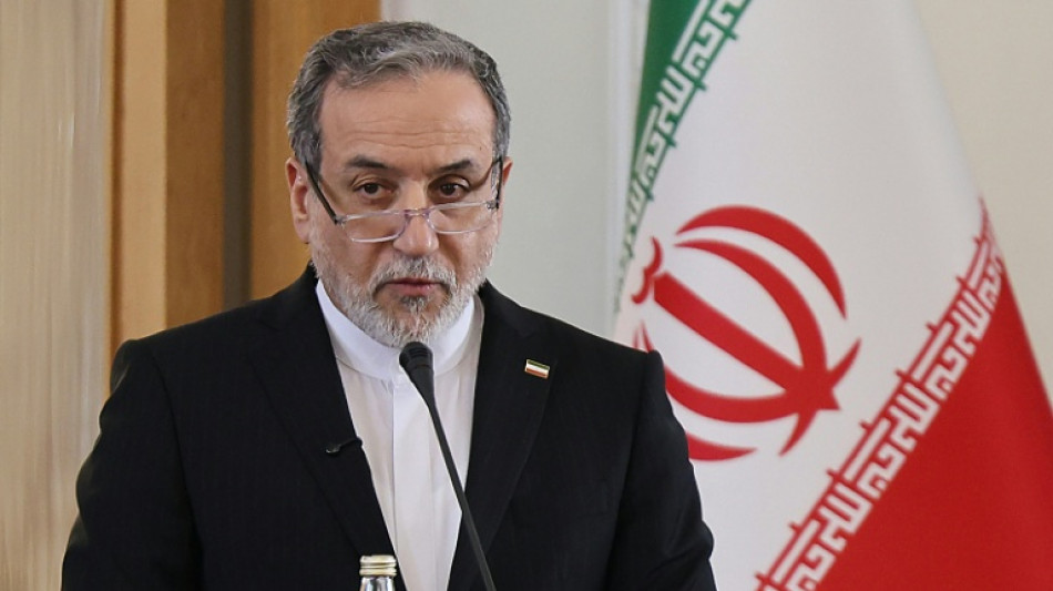 T&eacute;h&eacute;ran confirme des discussions vendredi avec Washington, Trump maintient la pression