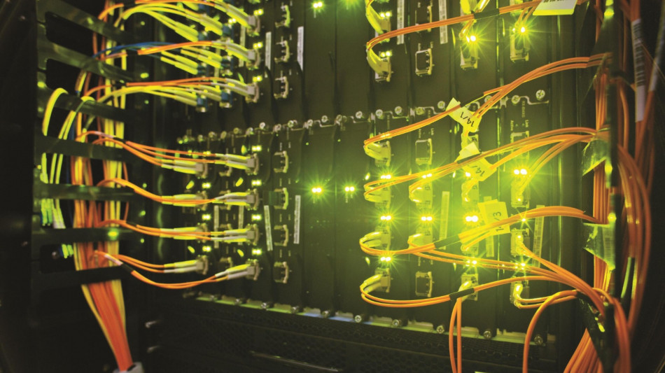 Dai quanti il nuovo standard per la resistenza elettrica