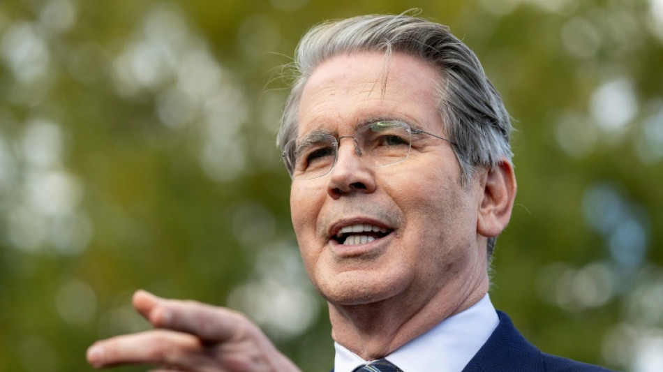 El secretario del Tesoro de EEUU tilda de "peronista" a una senadora dem&oacute;crata que cuestiona la ayuda a Argentina