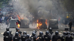 Periodista en estado crítico por represión policial en protesta en Argentina