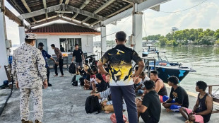 El naufragio de un barco con migrantes deja 14 desaparecidos en Malasia