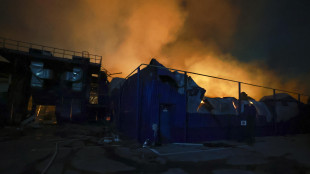 Raid russi su Kiev, tre morti tra cui un bambino vicino alla capitale