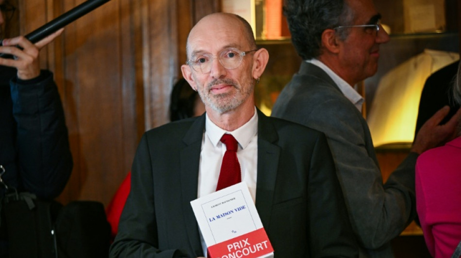 Le Goncourt attribu&eacute; &agrave; Laurent Mauvignier pour "La maison vide"