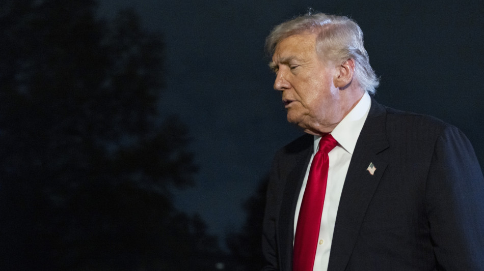 Trump scrive una lettera alla Bbc e minaccia querela
