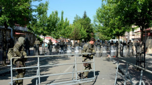 Kosovo: les Serbes se rassemblent de nouveau apr&egrave;s des heurts