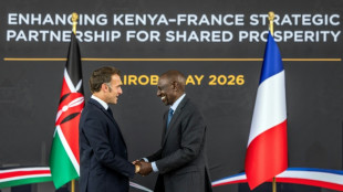 Macron au Kenya pour un sommet franco-africain, embl&egrave;me de sa "relation refond&eacute;e" au continent