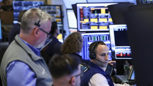 Wall Street termine sans direction claire, la tech toujours &agrave; la peine