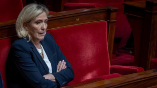 Tribunale, Marine Le Pen condannata all'ineleggibilità
