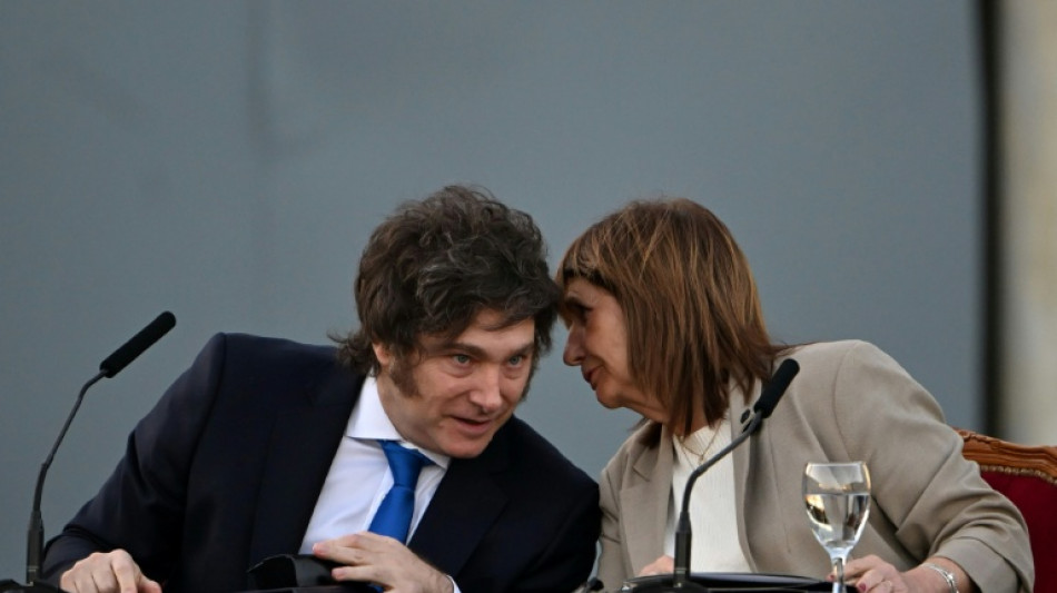 Milei apresenta reforma do c&oacute;digo penal que endurece penas de pris&atilde;o na Argentina