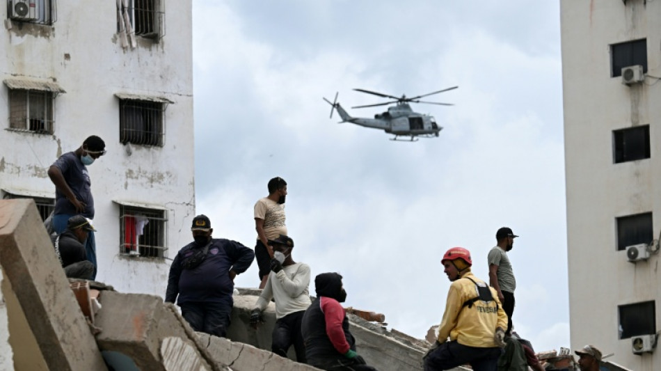US races to reopen Venezuela port as quake deaths top 1,700